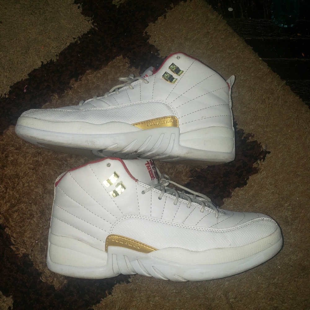 Jordan retro 12 Chinese new year 2017 release